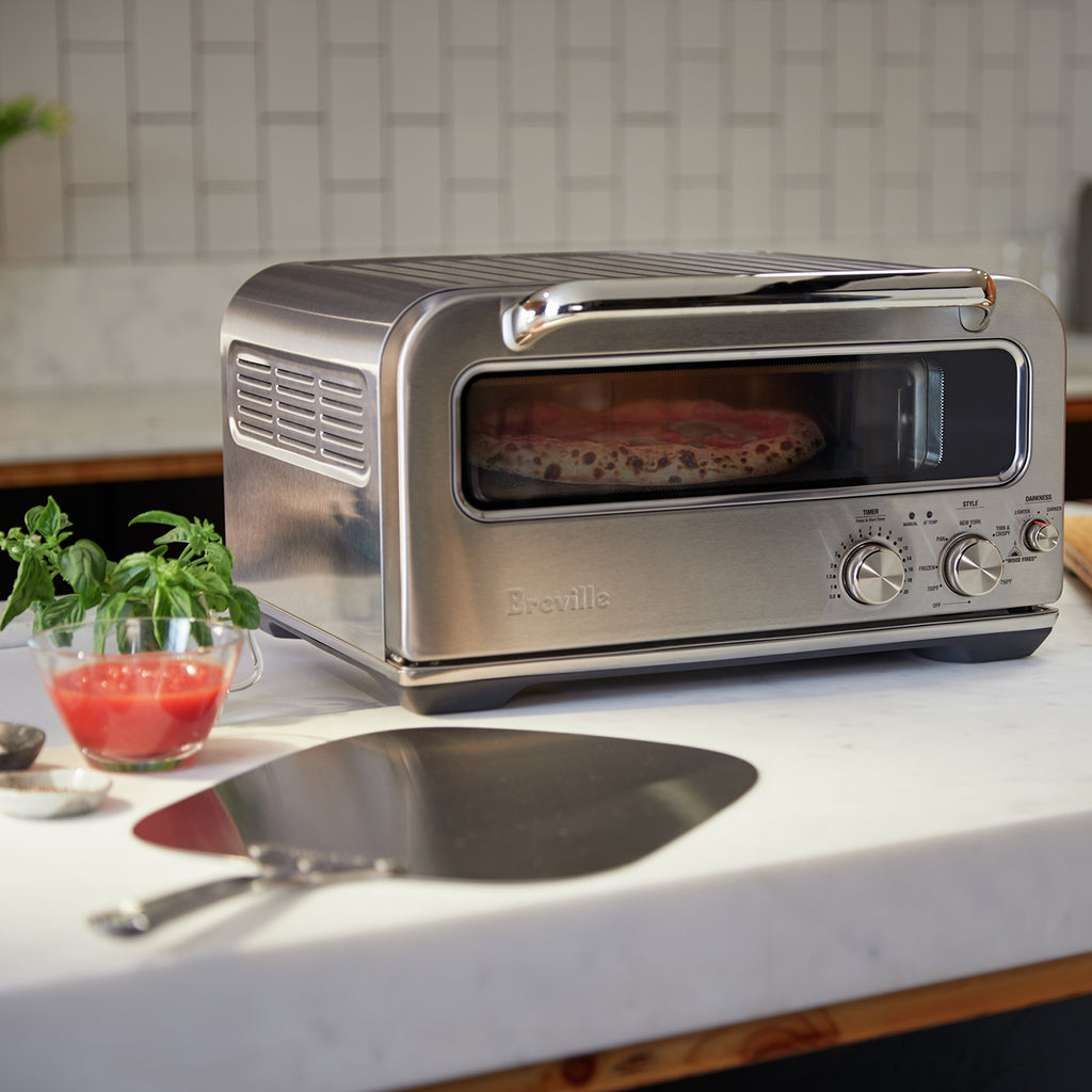 the Smart Oven™ Pizzaiolo